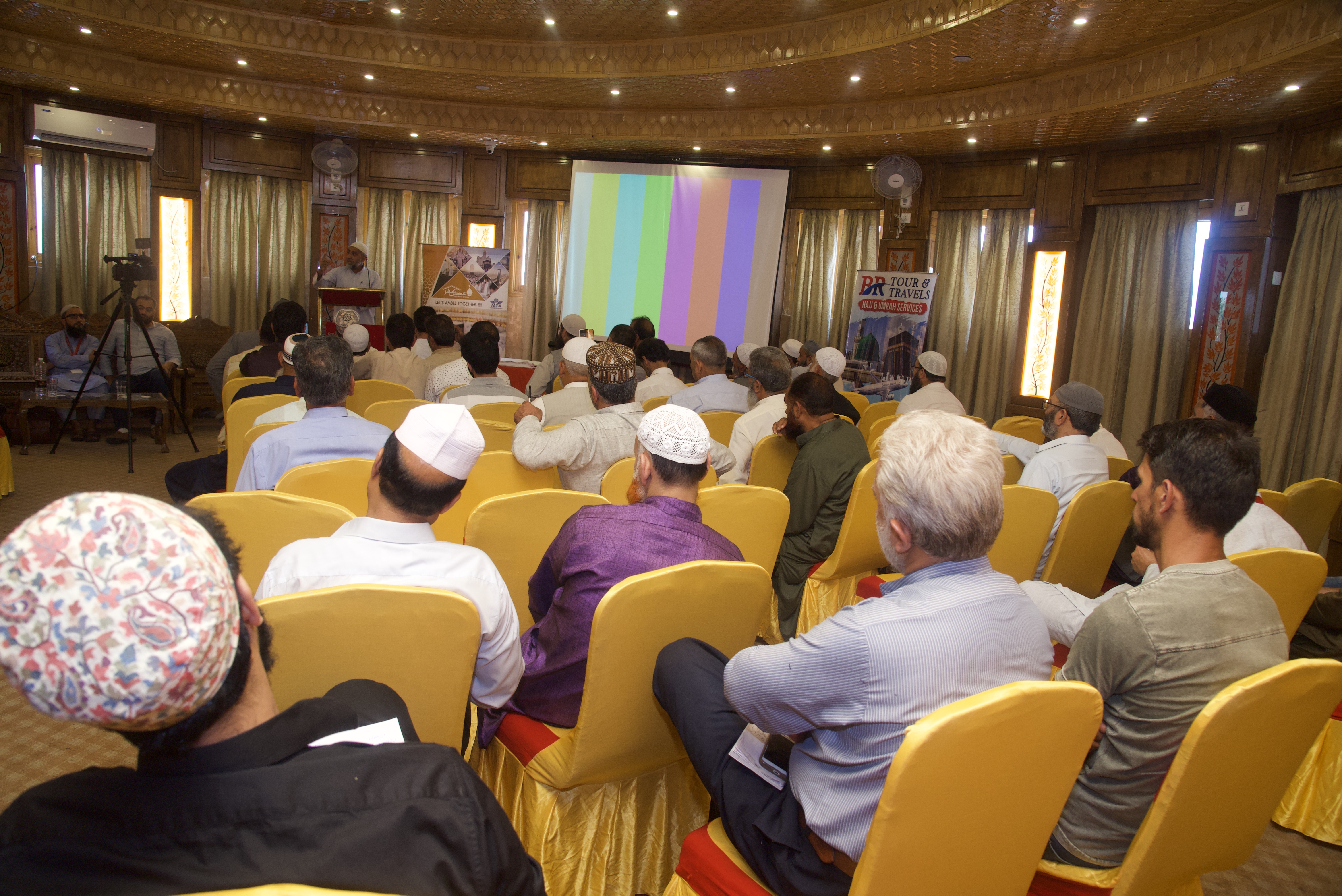 Khidmati Safar Umrah Pilgrims have reached their home safely